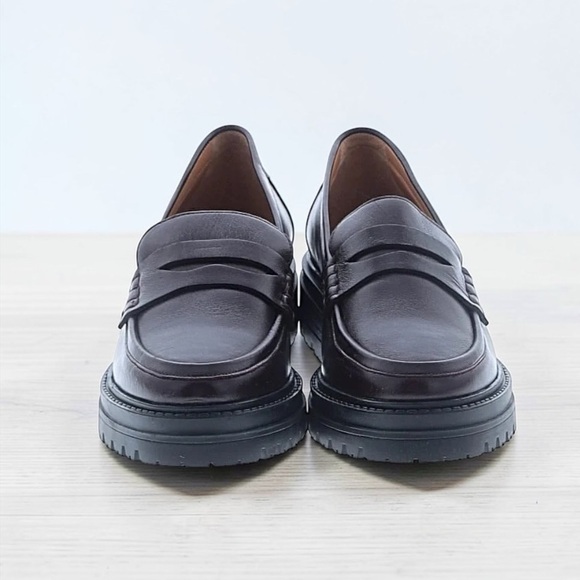 Sézane Albane Loafers in Glossy Burgundy FR 38 / US 7 - Picture 8 of 14